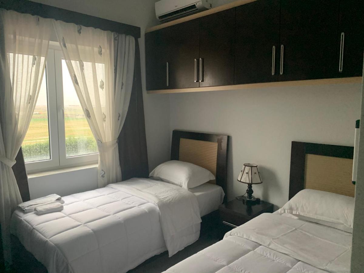Hotel Anxhelo Kuçova Kültér fotó